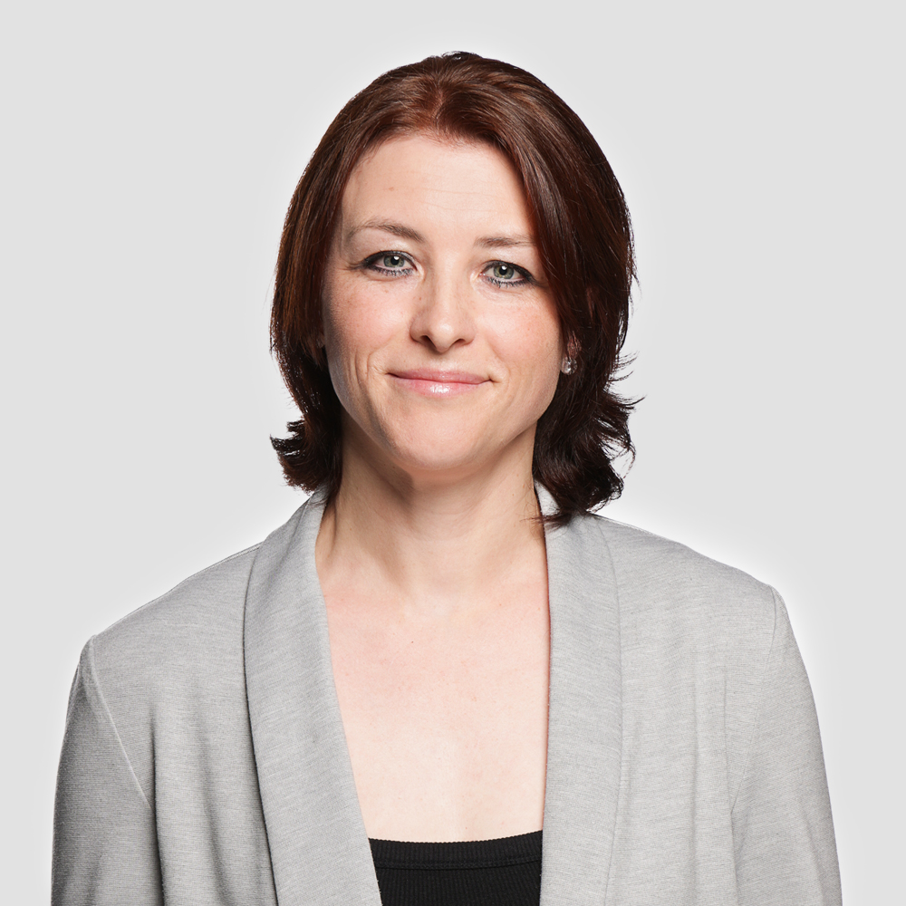 Elena Shelesnjakow, Pflegedienstleitung